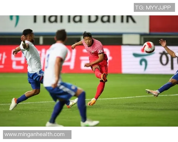 韩国队与智利队激战正酣谁将赢得这场国际友谊赛的胜利